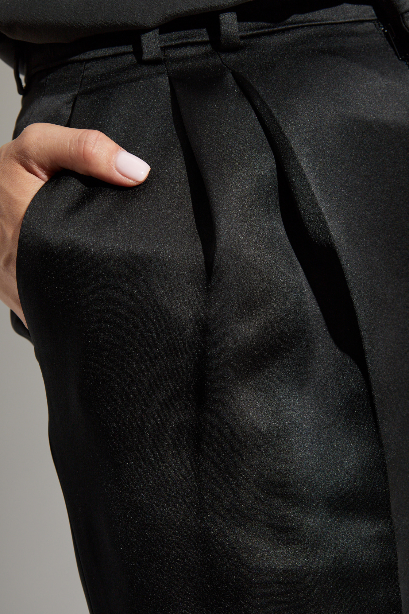 Black Silk high-waisted pants Saint Laurent - Vitkac Italy